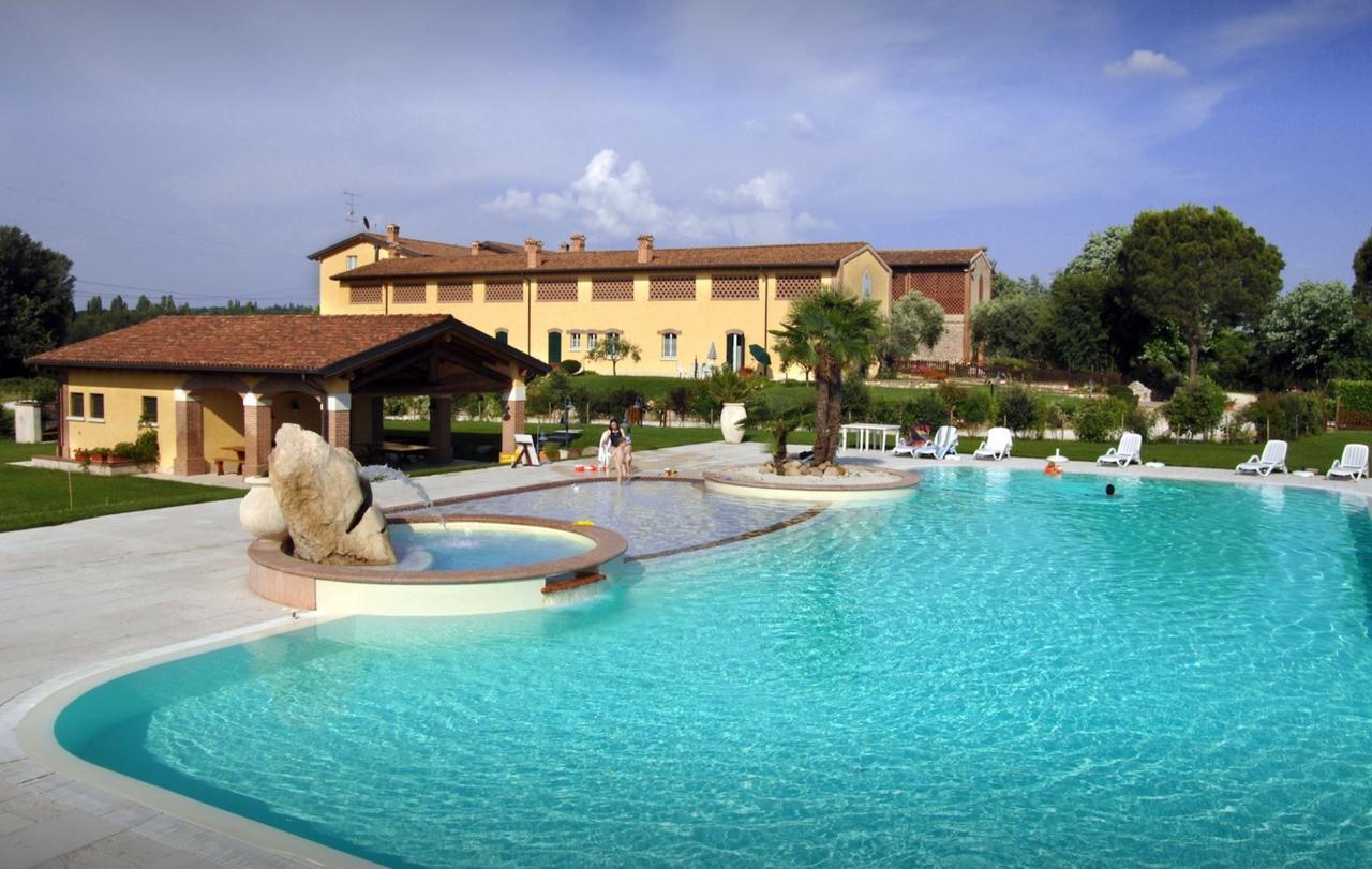 Agriturismo Corte Salandini 호텔 폰티술민치오 외부 사진