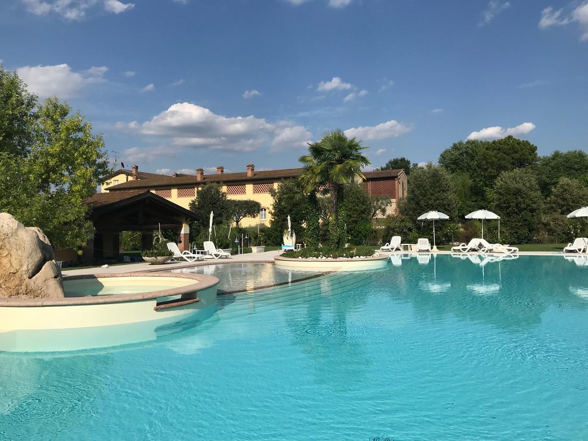 Agriturismo Corte Salandini 호텔 폰티술민치오 외부 사진
